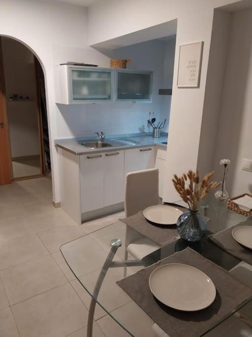 Veguita 2: Piso Renovado A 3 Min De La Playa